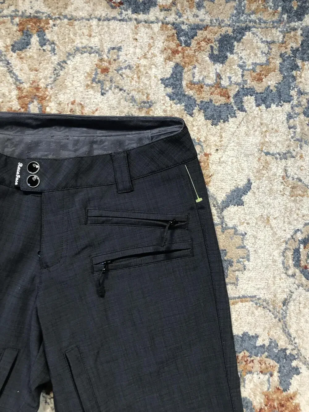 Race Face Shorts Mens Small Gray Biker Cycling Microfiber 11 Inseam Pockets